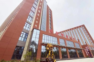 为什么家长都在选择卓越学校？保定卓越技工学校怎么样？